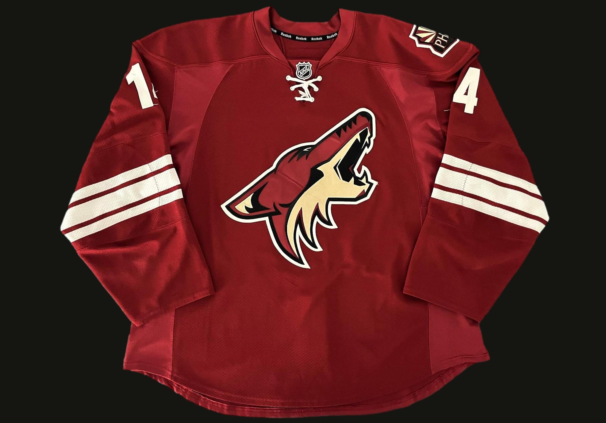 Taylor Pyatt 2011 2012 Phoenix Coyotes Red Set 1 Game Worn Jersey Desert Hockey Threads